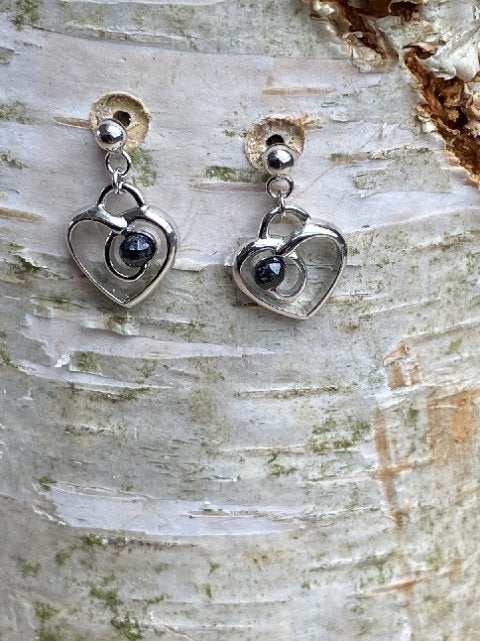 Ivaana earrings with Nuummit in sterling silver 925