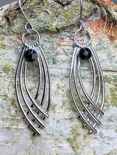 Iluuna earrings in sterling silver 925 with faceted Nuummit