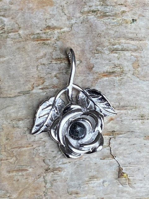 Sikkerninnguaq pendant in sterling silver 925 with Nuummit
